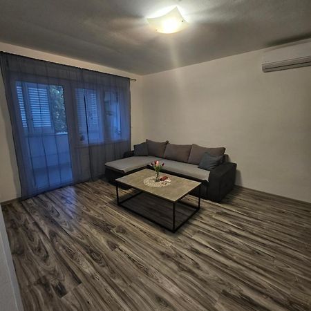 Apartman Smit Umag Exterior foto